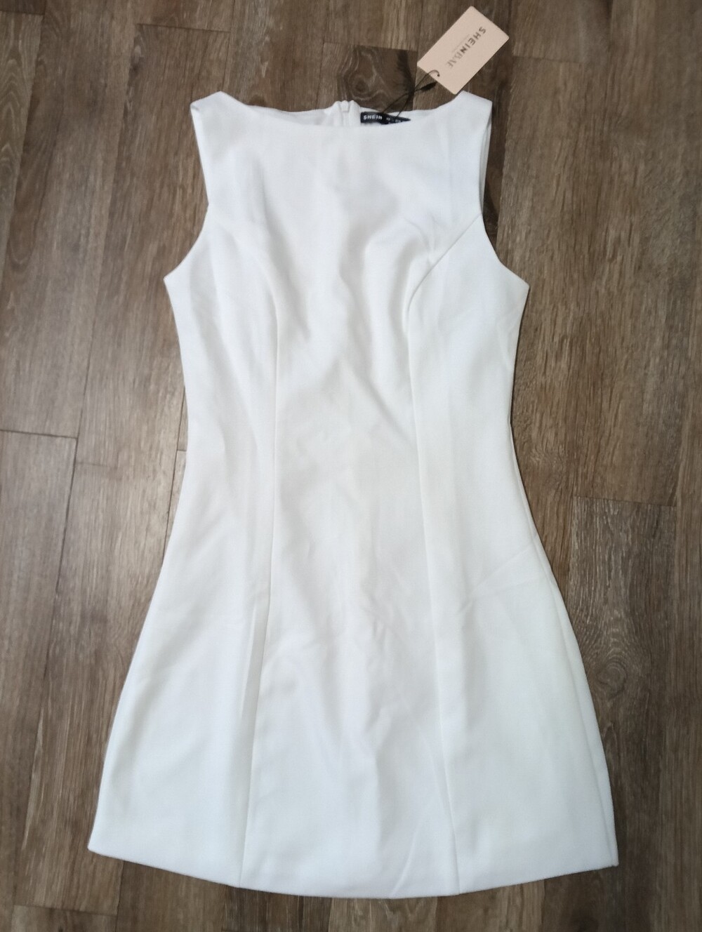SHEIN White Sleeveless Mini Sheath Dress